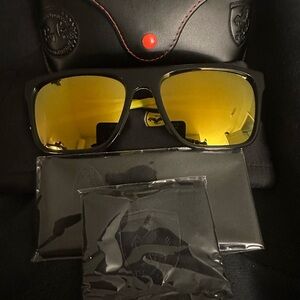 Brand new Ferrari FZ 6006 sunnies!